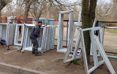У Кропивницькому триває ліквідація наслідків атаки шахедів по житловій забудові міста