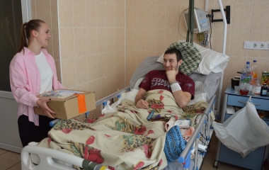 У Кропивницькому діти привітали поранених захисників