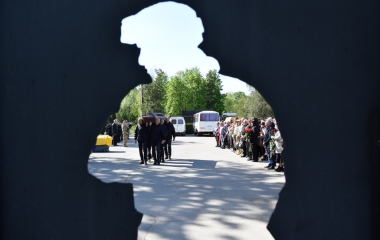 У Кропивницькому провели в останню дорогу чотирьох Героїв-захисників