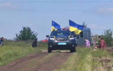 У громаді на Кіровоградщині провели в останню дорогу Захисника
