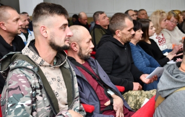 Ветеранам Кропивницького презентували проєкт безбар’єрного маршруту міста
