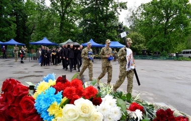 У Кропивницькому віддали останню земну шану полеглим воїнам