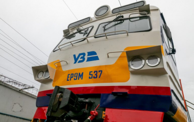 Укрзалізниця попередила про зміну маршрут та затримку потягів, які курсують через Кіровоградщину