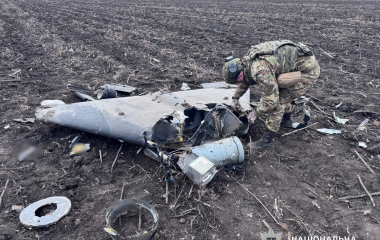 Вибухотехніки поліції Кіровоградщини знищили нерозірвану бойову частину ворожого шахеда