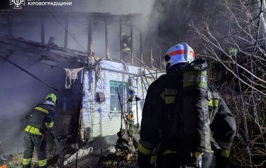  Літню жiнку врятували пiд час пожежi на Кiровоградщинi