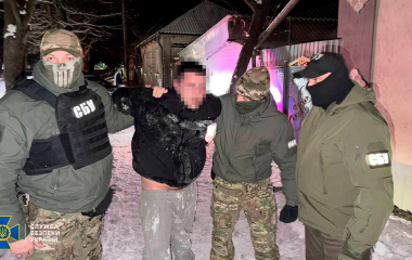 СБУ викрила на Кіровоградщині ділків, які «вибивали» гроші за сприяння в ухиленні від мобілізації