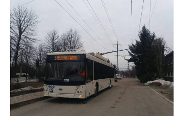 Через обмерзання контактної мережі у Кропивницькому тимчасово зупинилися тролейбуси