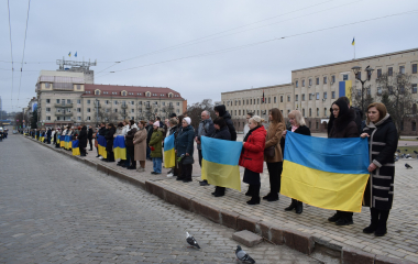 У Кропивницькому полеглих воїнiв провели в останню путь