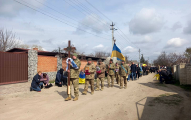 У Кропивницькому прощалися з полеглим воїном