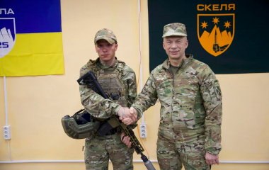 Воїн з Кіровоградщини отримав «Хрест хоробрих» особисто з рук Головнокомандувача ЗСУ