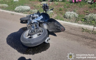 На Кіровоградщині 15-річний підліток на мотоциклі насмерть збив пенсіонерку