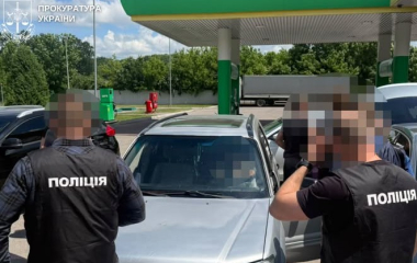 На Кіровоградщині лісничий «погорів» на поборах за дрова