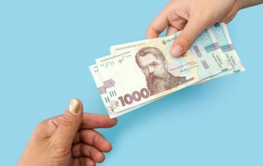 На Кіровоградщині директор підприємства щомісяця преміював себе
