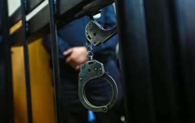 На Кіровоградщині поліцейські затримали чоловіка, який забив знайомого табуретом