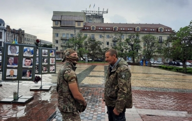 Військовий з Кіровоградщини після російського полону вперше зустрівся з батьком