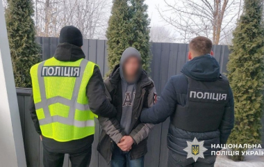 На Кіровоградщині чоловік вдарив знайомого ножем в шию