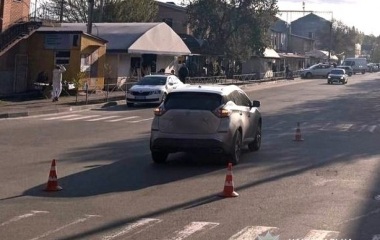 На Кіровоградщині водій Nissan збив жінку