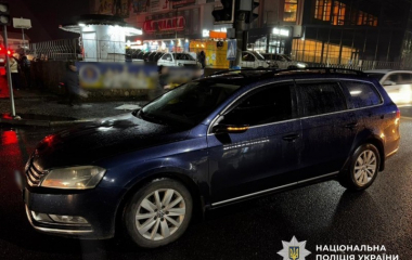 У Кропивницькому водій Volkswagen збив людей