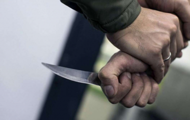 Поліцейські Кіровоградщини затримали чоловіка за підозрою у хуліганстві 
