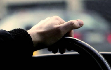 Житель Кіровоградщини без дозволу сів в чуже авто 