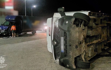 У Кропивницькому районі вантажівки не поділили дорогу