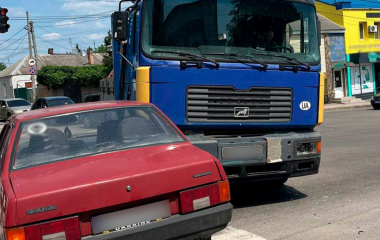 Недотримання ПДР одним з водіїв призвело до ДТП у Кропивницькому