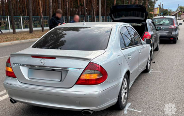 У Кропивницькому водій Mercedes став винуватцем ДТП