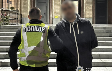 У Кропивницькому затримали підозрюваного у вбивстві та розбої