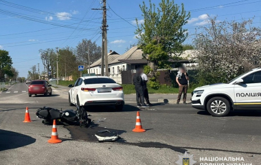 Поліція Кіровоградщини розслідує ДТП із травмованим мотициклістом