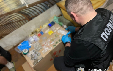 У Кропивницькому поліцейські затримали двох наркозбувачів 