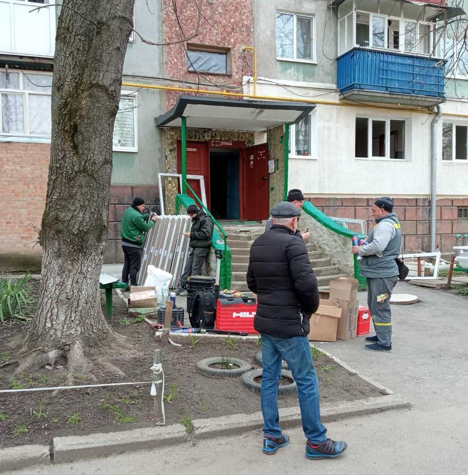 photo_2025-04-14_16-37-41